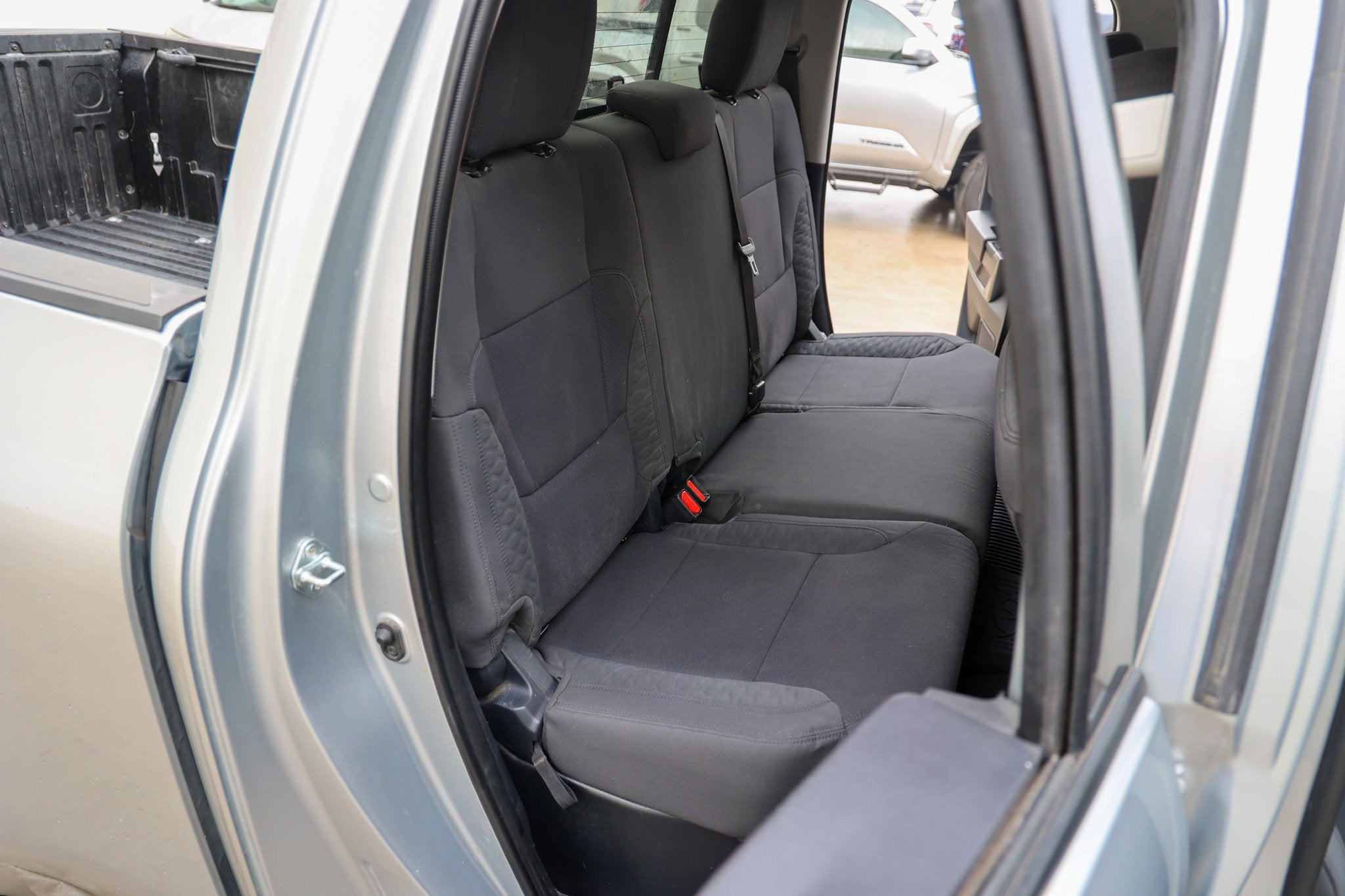 2023 Toyota TUNDRA 4X4 SR5