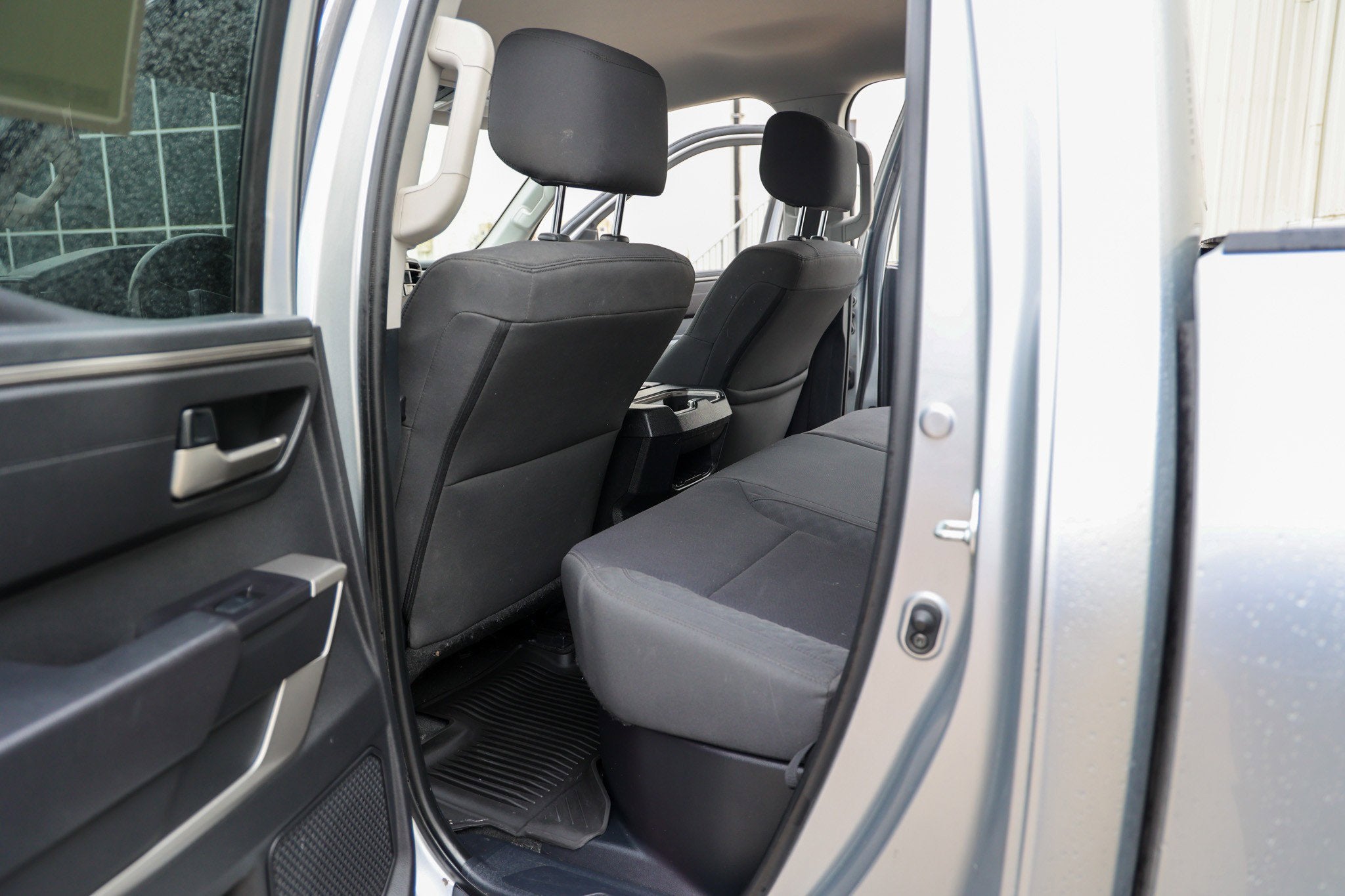 2023 Toyota TUNDRA 4X4 SR5