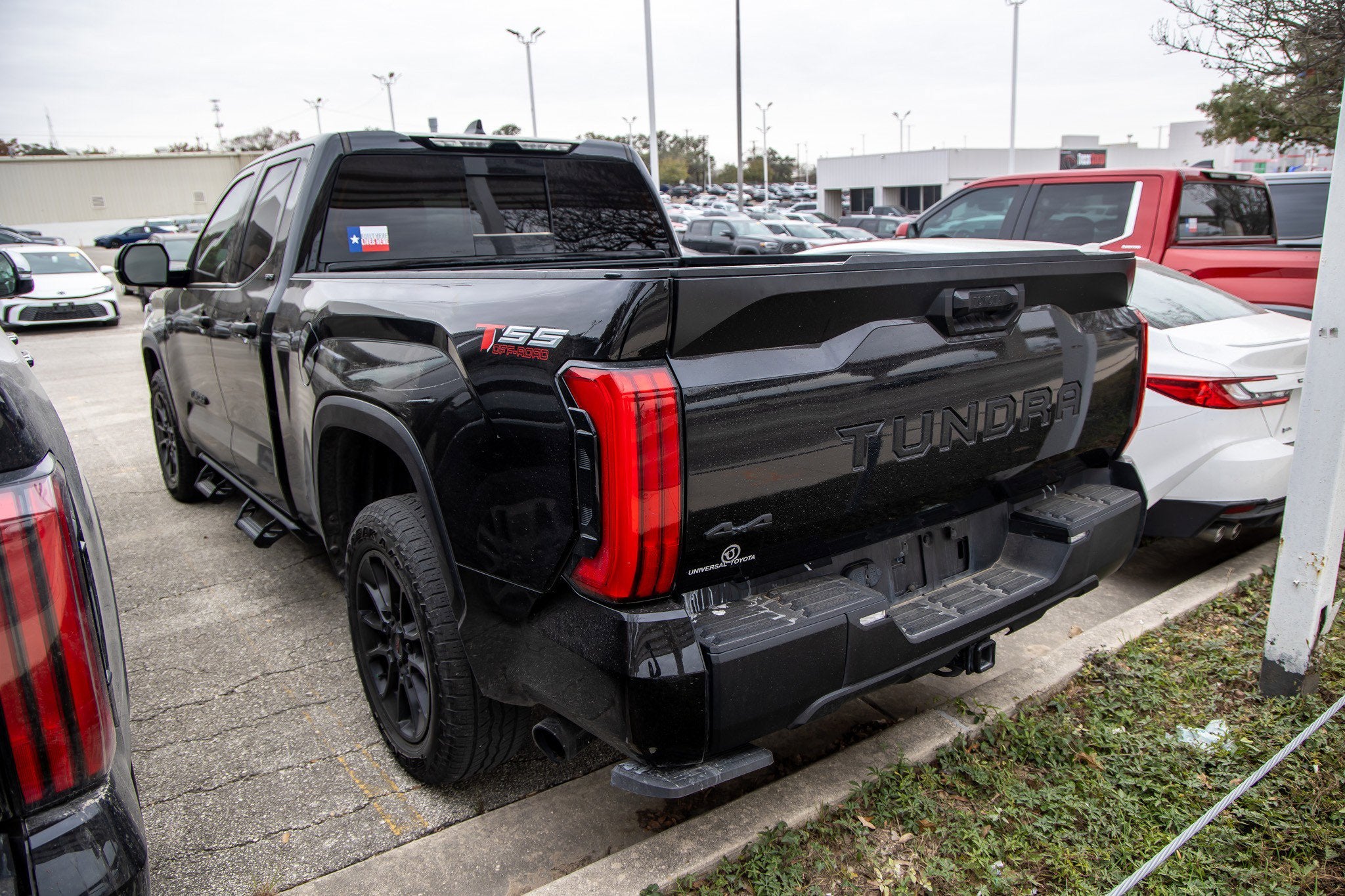 2023 Toyota TUNDRA 4X4 SR5