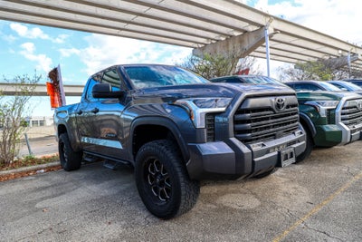 2022 Toyota TUNDRA 4X4 SR5