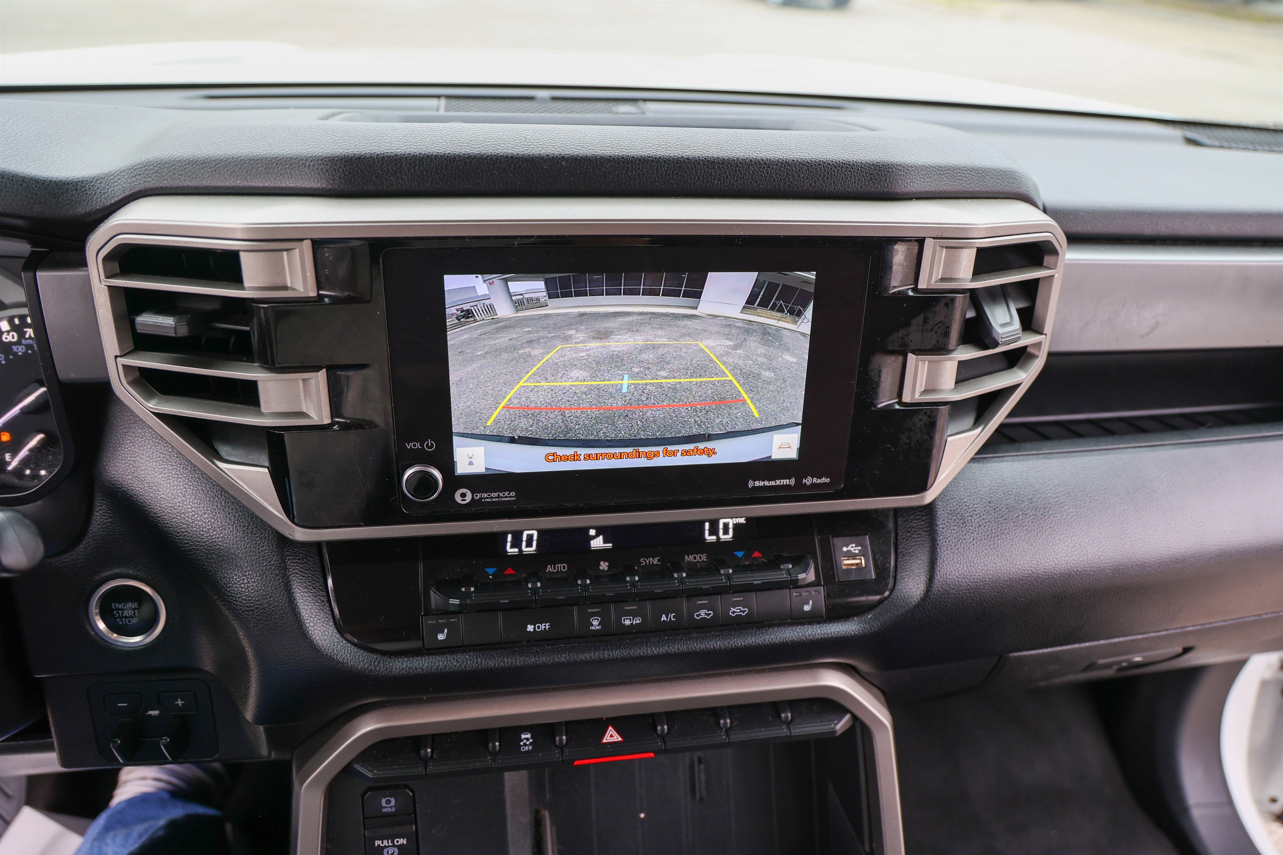 2024 Toyota TUNDRA 4X4 SR5