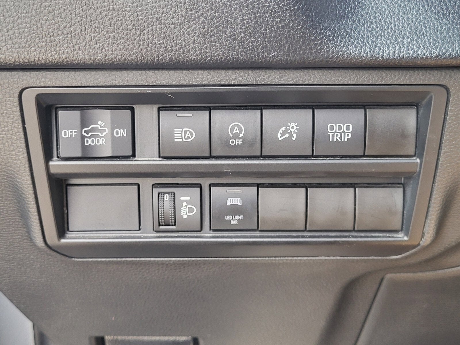 2023 Toyota Tundra 4WD SR5