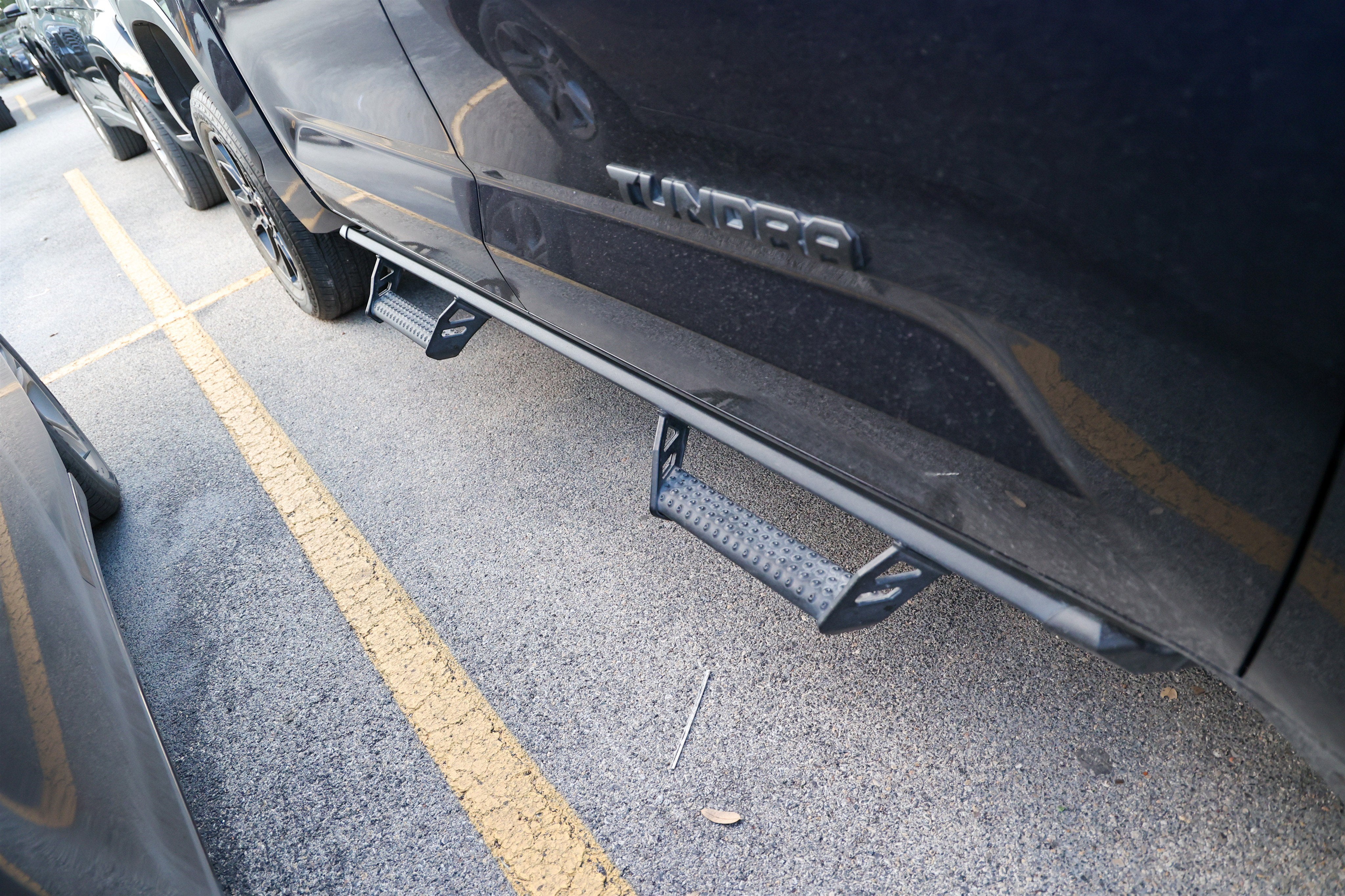 2023 Toyota TUNDRA 4X4 SR5