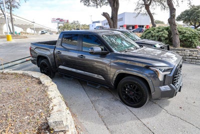 2024 Toyota TUNDRA 4X4 SR5