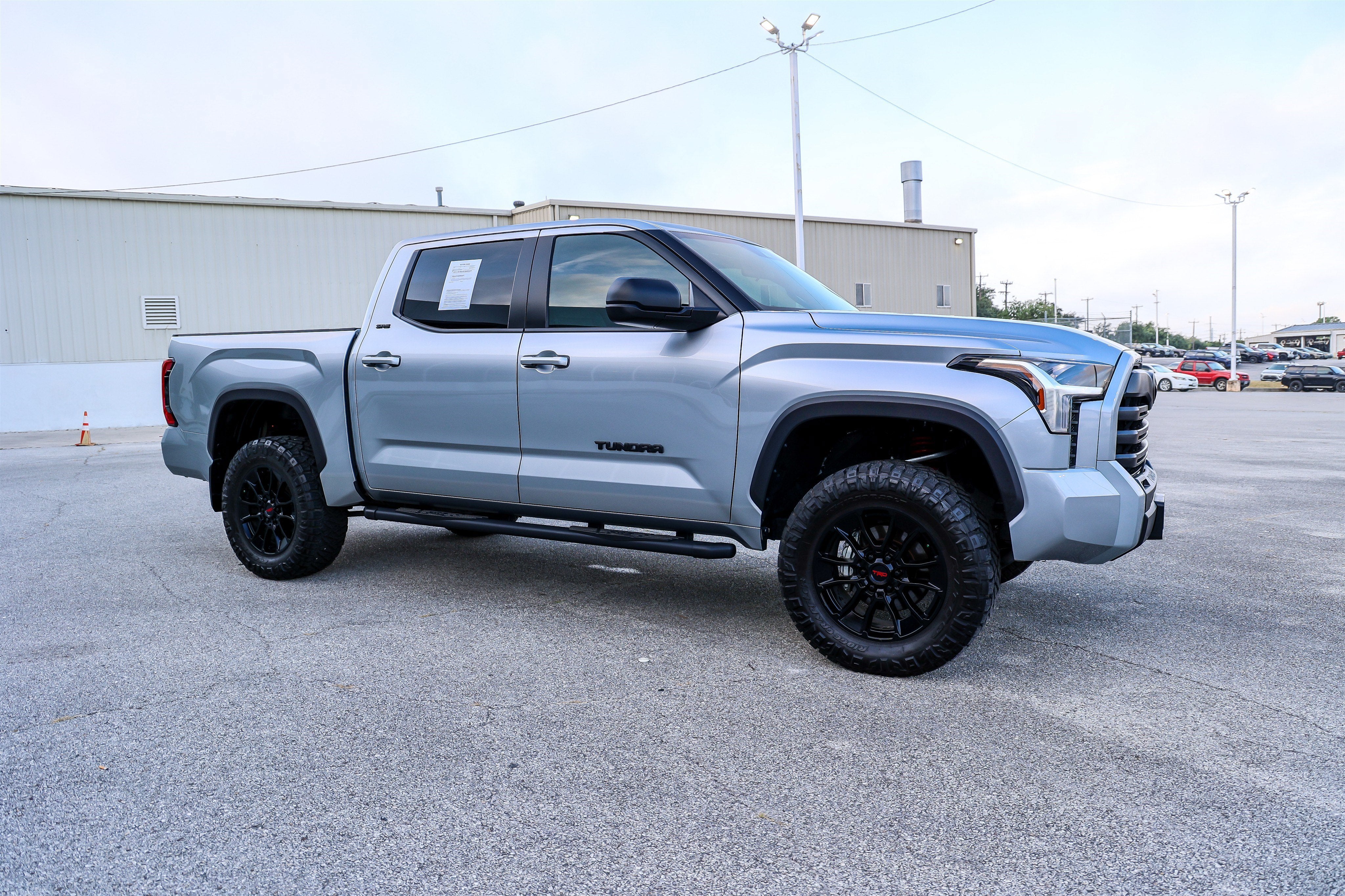 2025 Toyota Tundra SR5