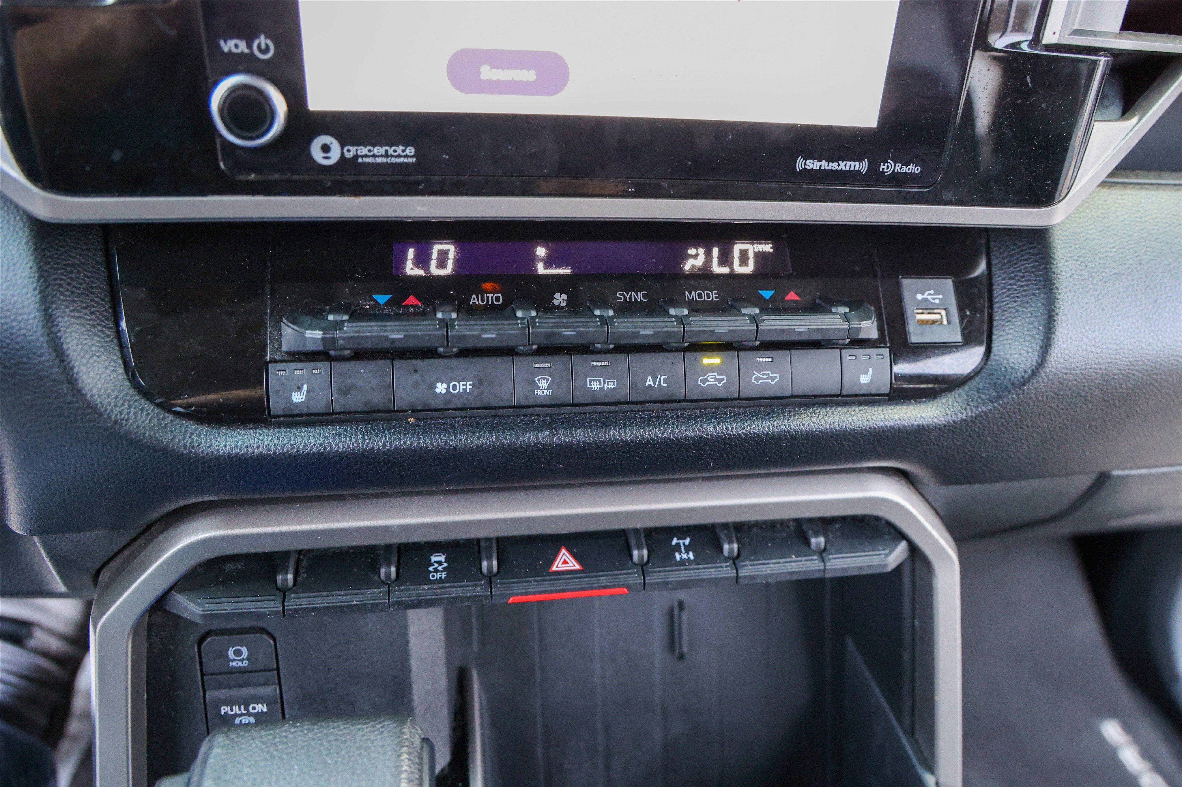 2023 Toyota TUNDRA 4X4 SR5