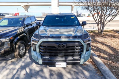 2025 Toyota TUNDRA 4X4 SR5