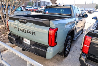 2025 Toyota TUNDRA 4X4 SR5