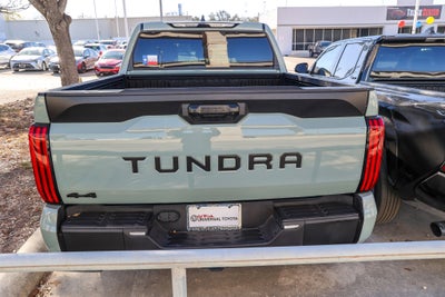 2025 Toyota TUNDRA 4X4 SR5