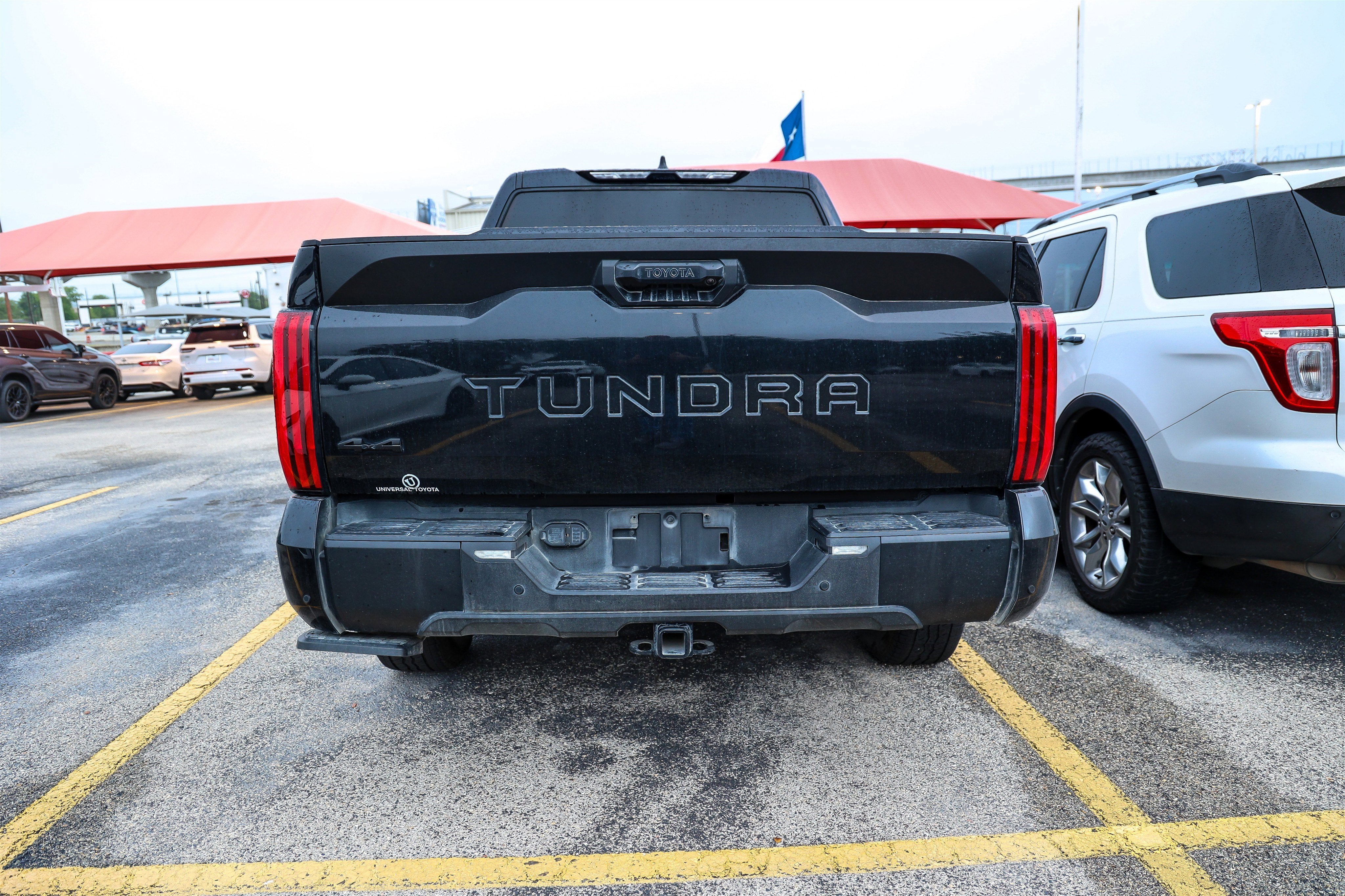 2023 Toyota TUNDRA 4X4 SR5