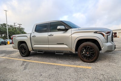 2024 Toyota Tundra 4WD SR5