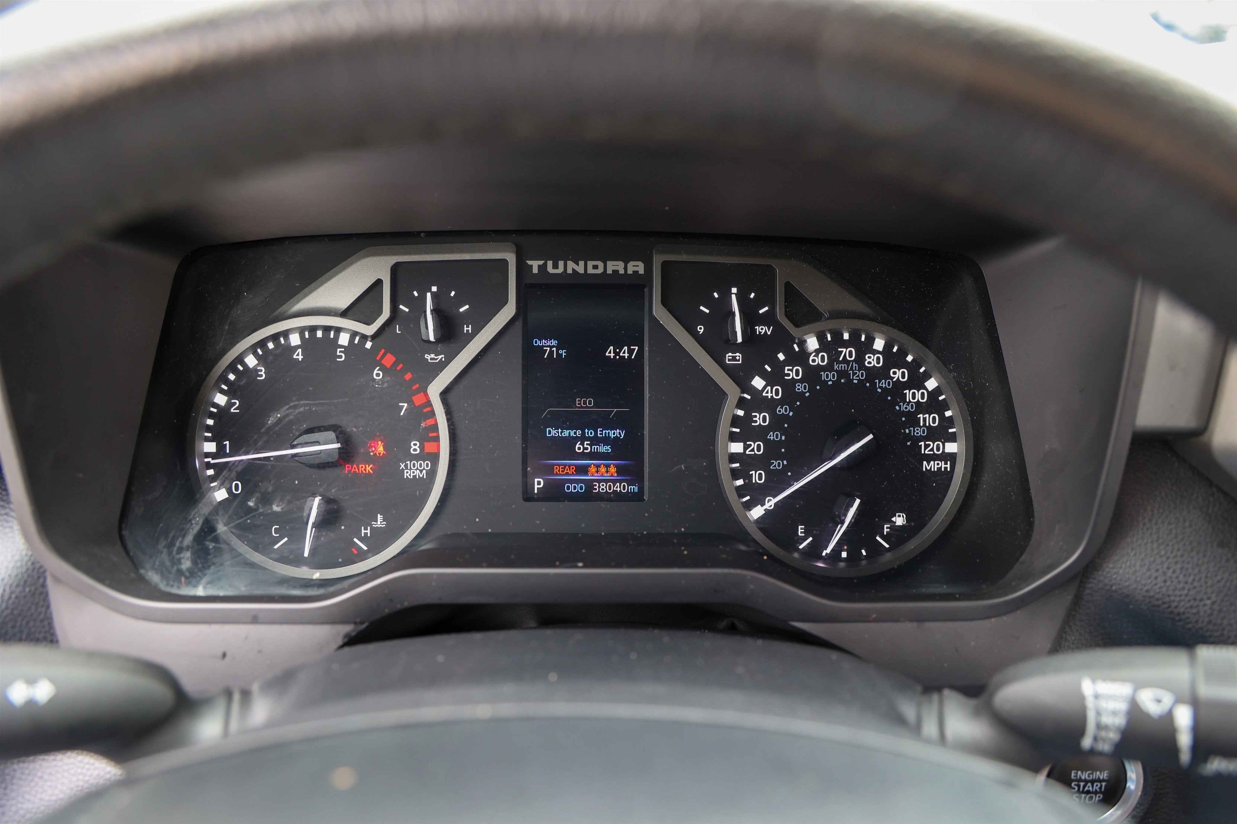 2024 Toyota TUNDRA 4X4 SR5