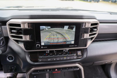2024 Toyota TUNDRA 4X4 SR5