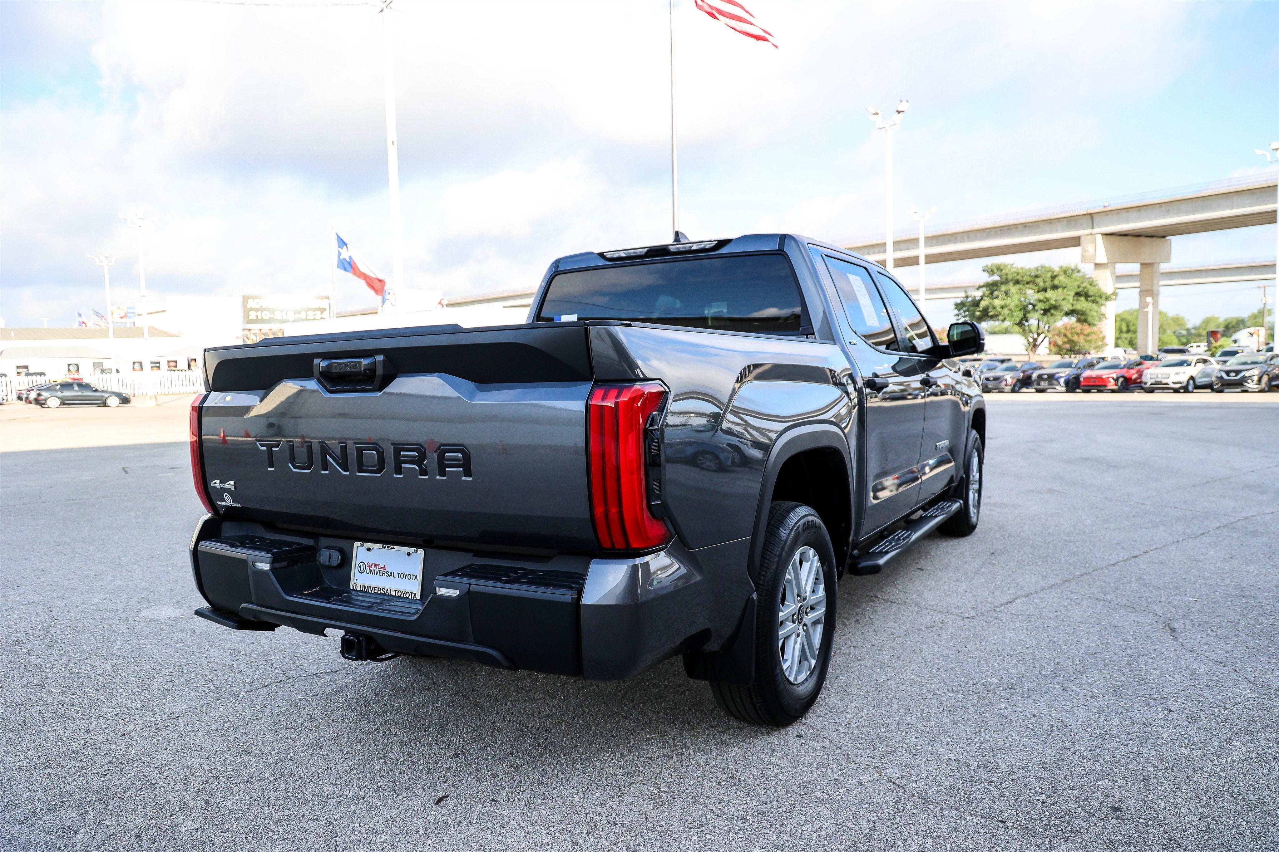 2024 Toyota Tundra SR5