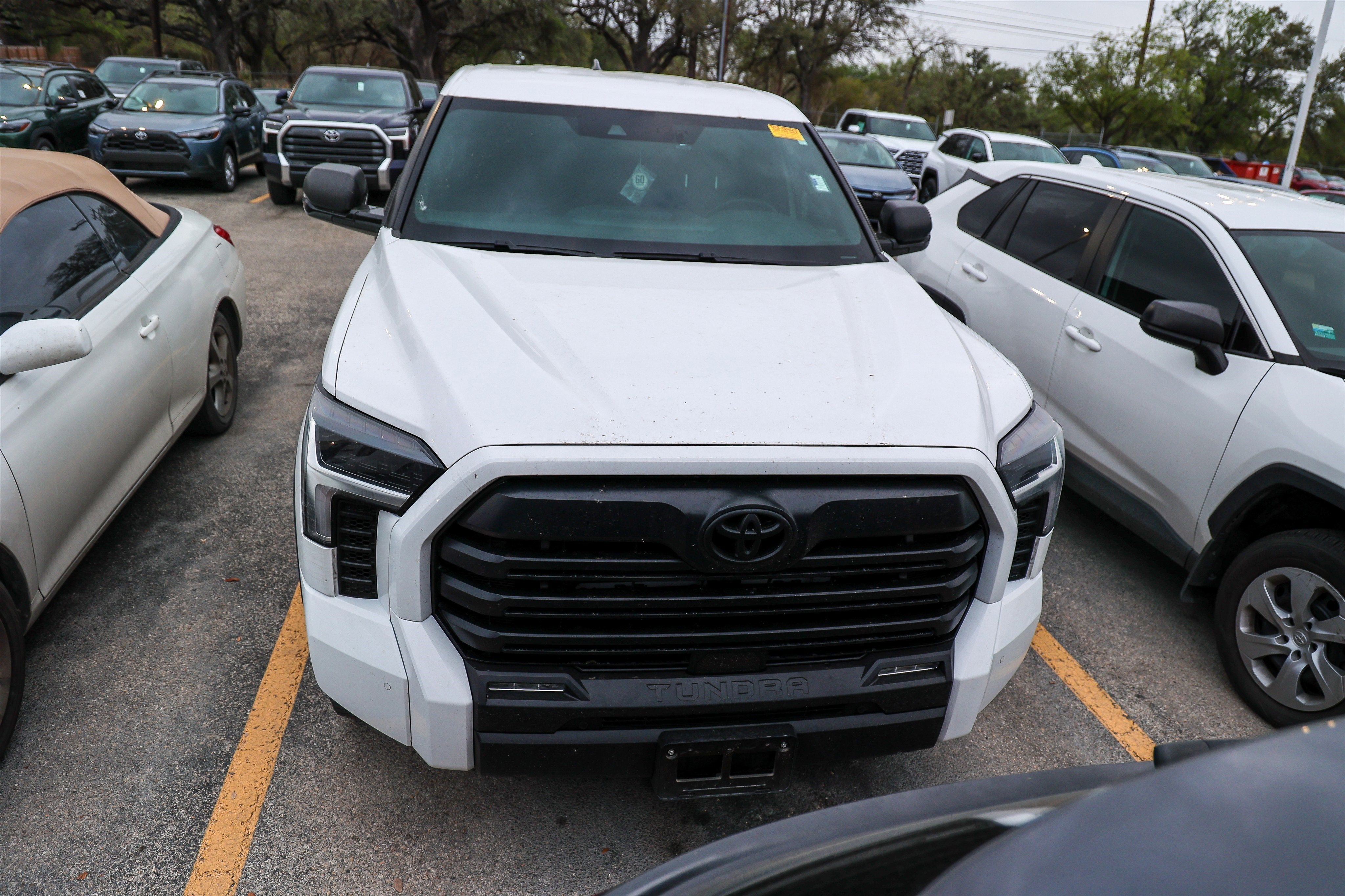2025 Toyota Tundra 4WD SR5