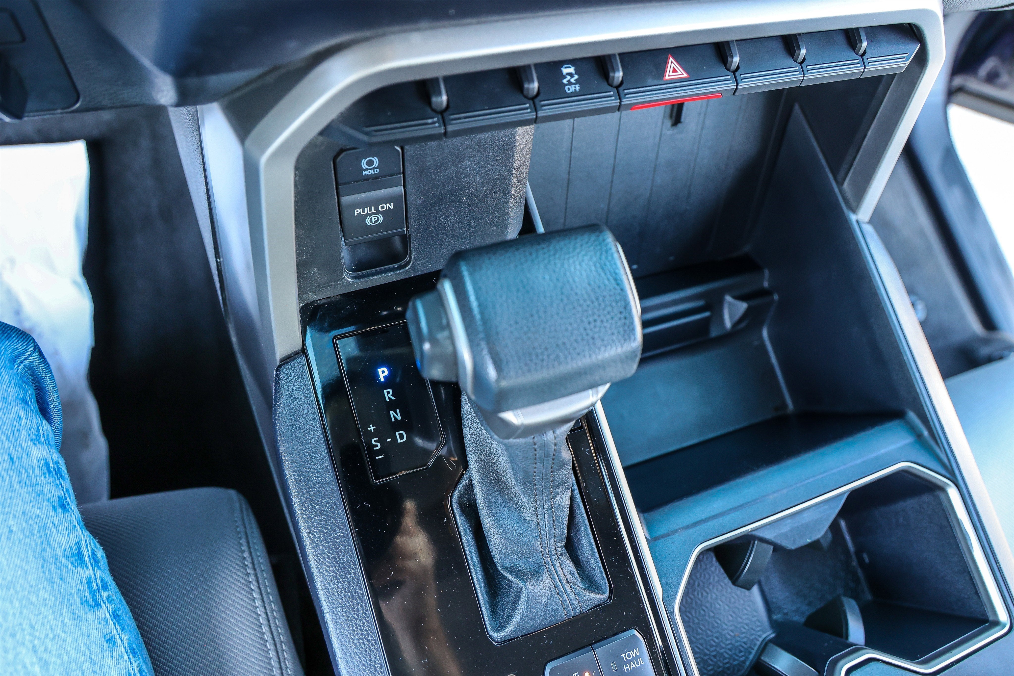 2023 Toyota TUNDRA 4X4 SR5