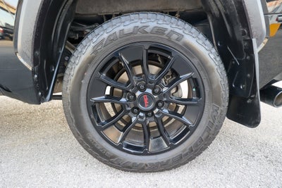 2024 Toyota TUNDRA 4X4 SR5
