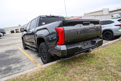 2025 Toyota TUNDRA 4X4 SR5