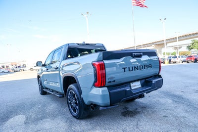 2025 Toyota TUNDRA 4X4 SR5