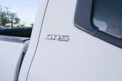 2025 Toyota TUNDRA 4X4 SR5