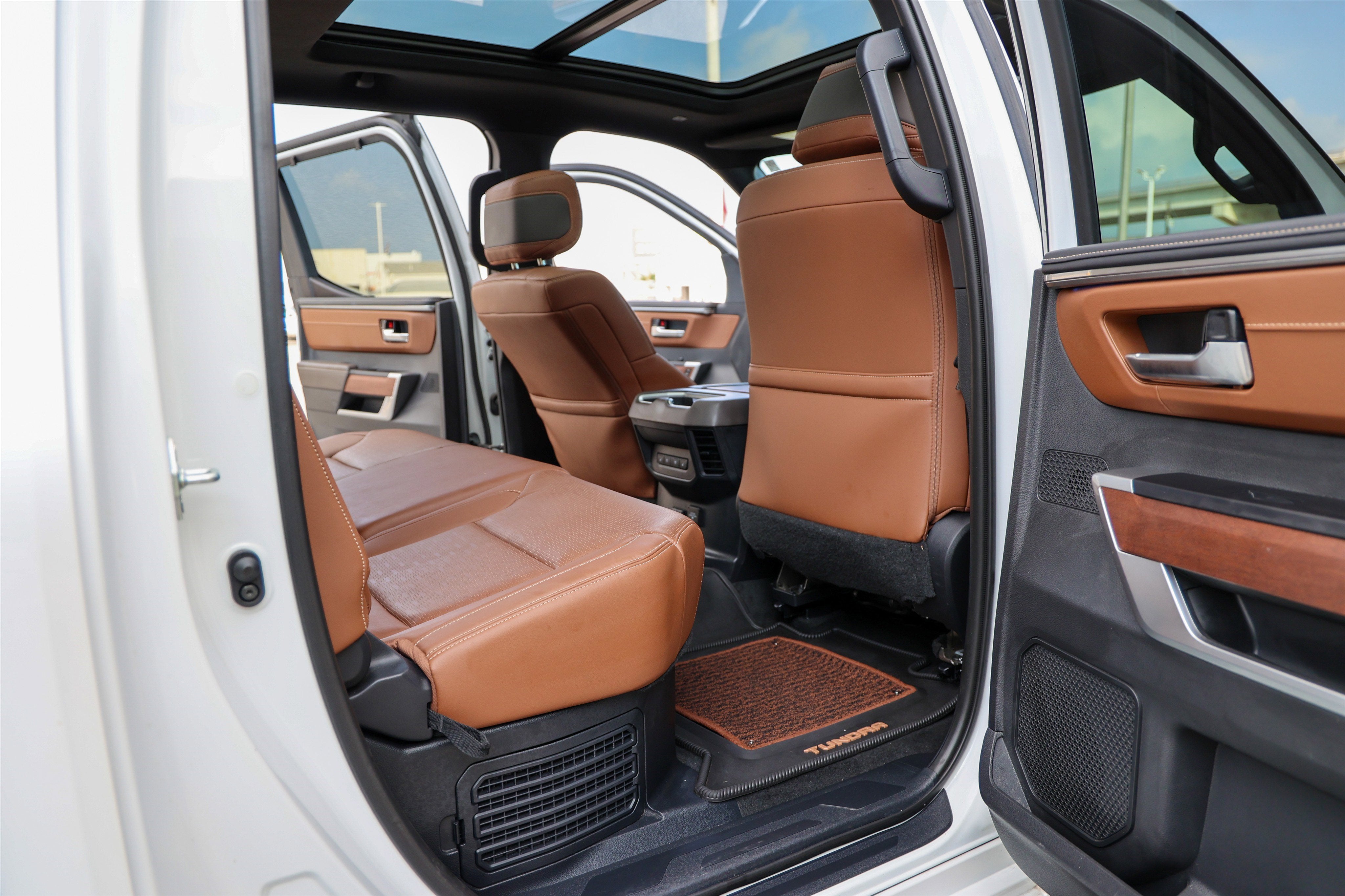 2024 Toyota Tundra i-FORCE MAX 1794 Edition Hybrid
