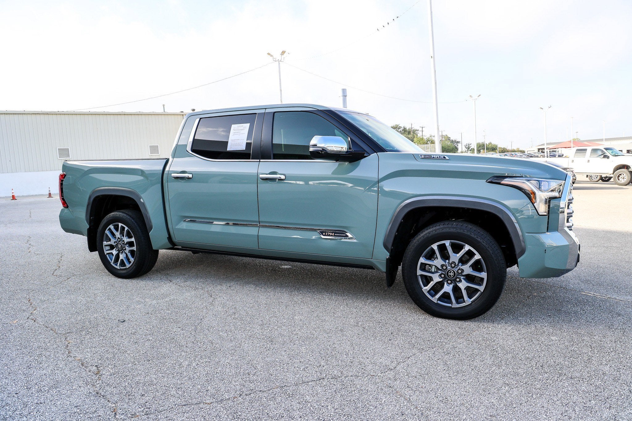 2025 Toyota Tundra i-FORCE MAX 1794 Edition Hybrid