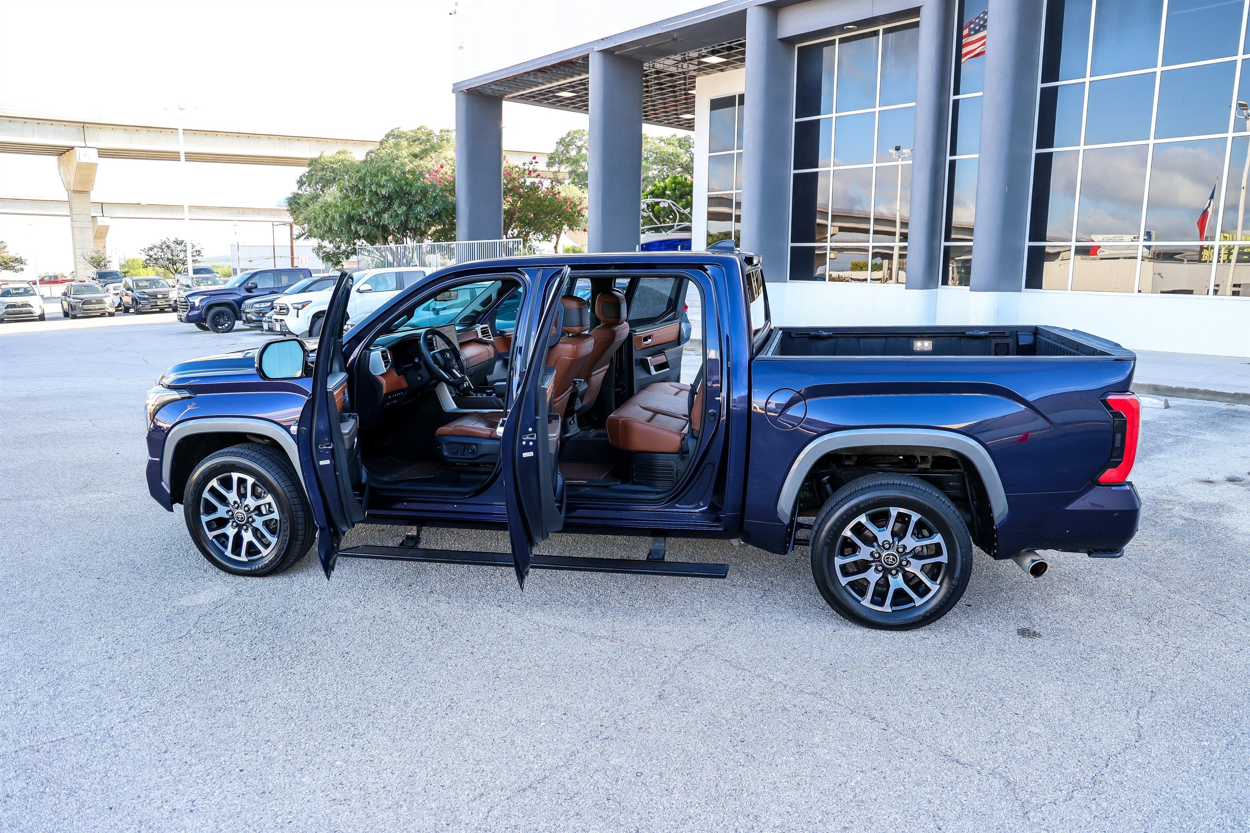 2023 Toyota Tundra i-FORCE MAX 1794 Edition Hybrid