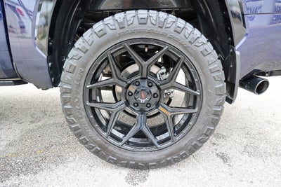 2025 Toyota TUNDRA 4X4 Platinum