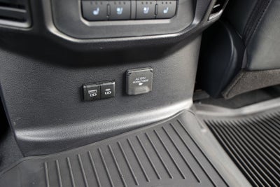 2025 Toyota TUNDRA 4X4 Platinum