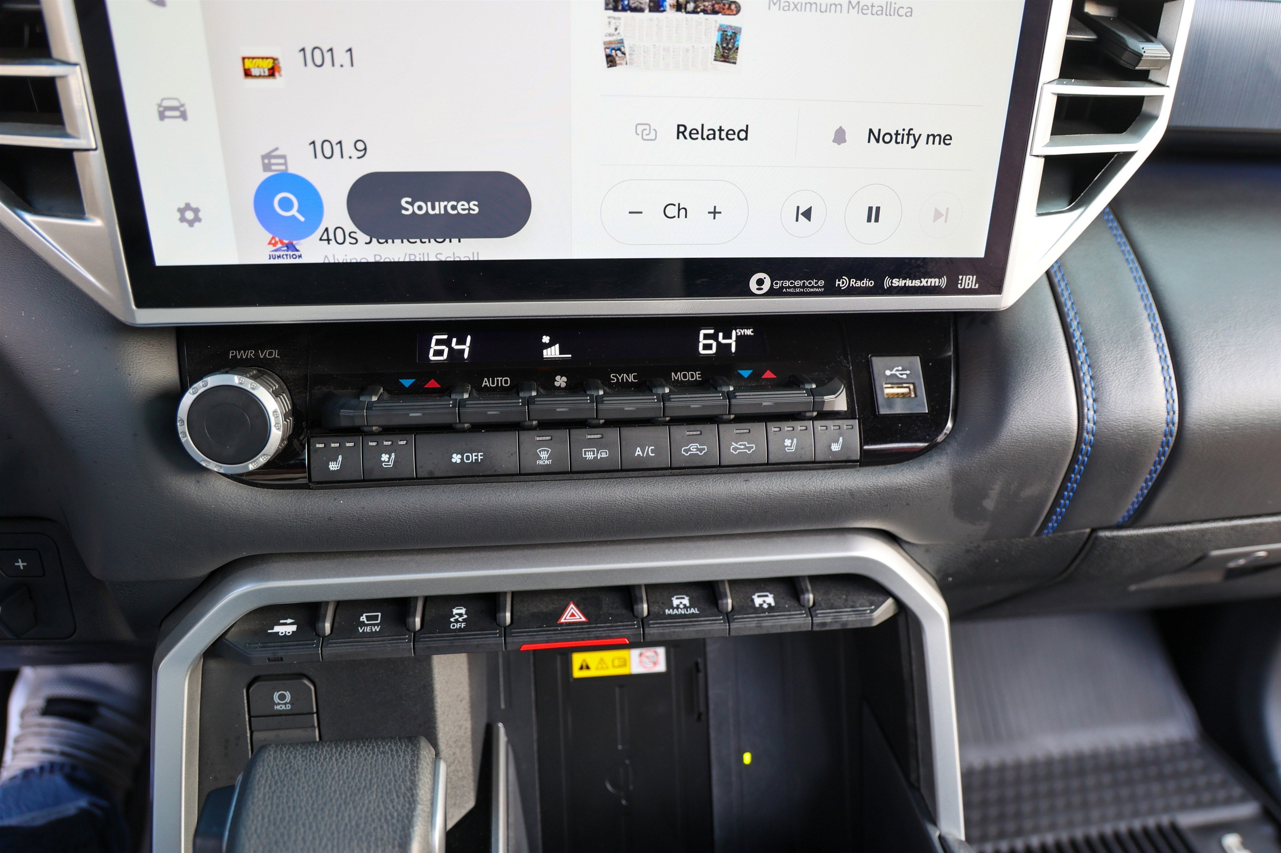 2023 Toyota TUNDRA 4X4 Platinum