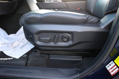 2023 Toyota TUNDRA 4X4 Platinum