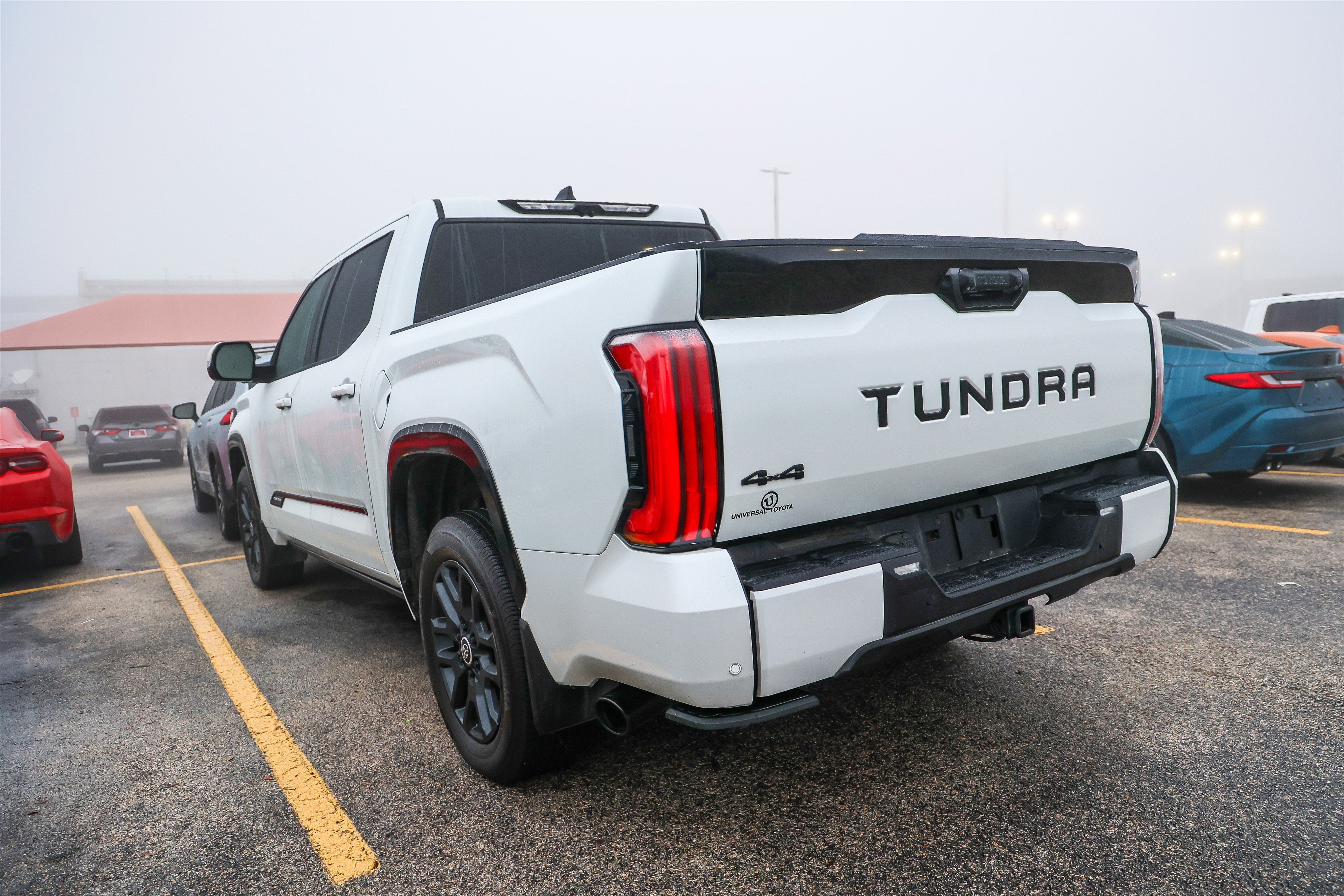 2024 Toyota TUNDRA 4X4 Platinum