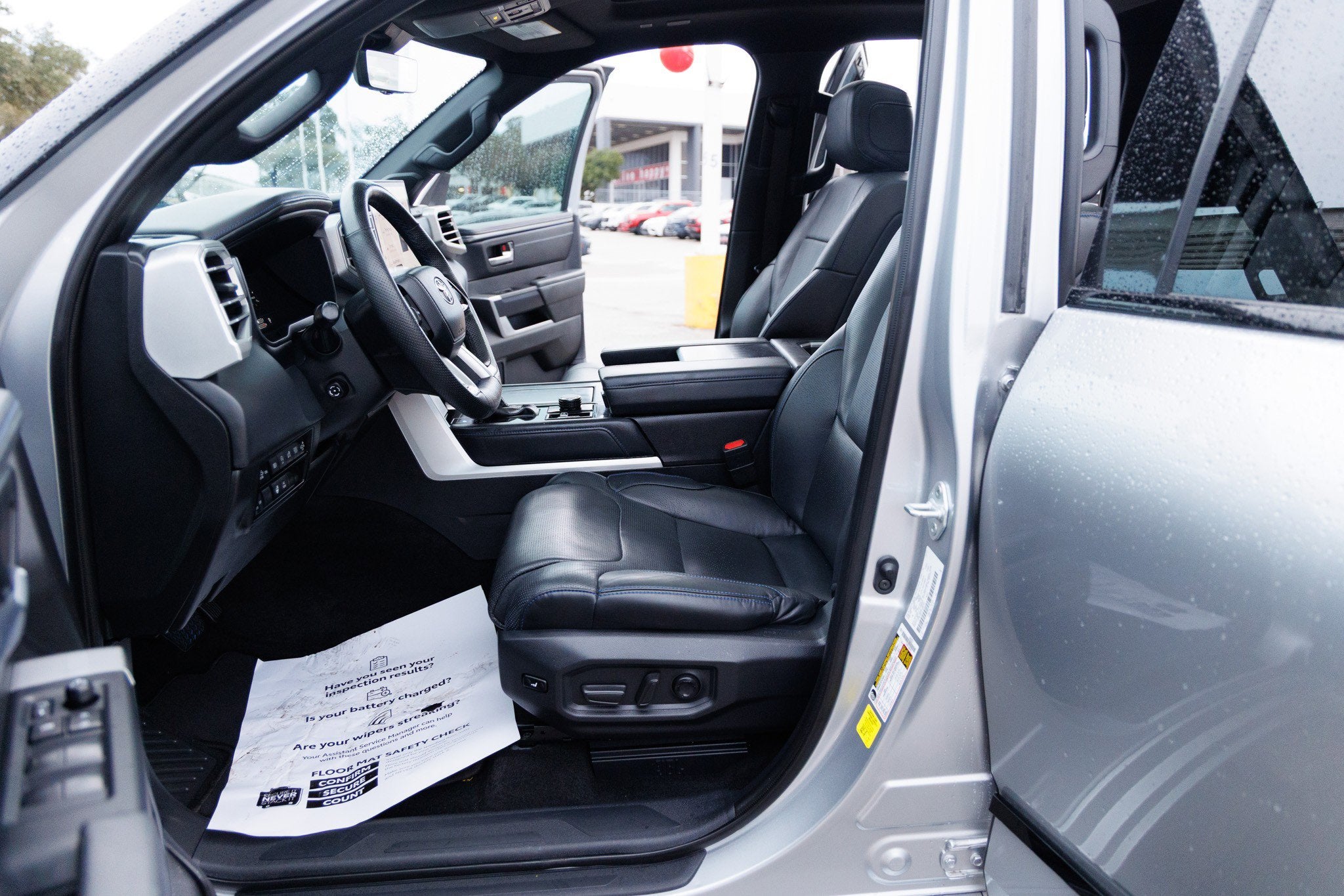 2023 Toyota TUNDRA 4X4 Platinum