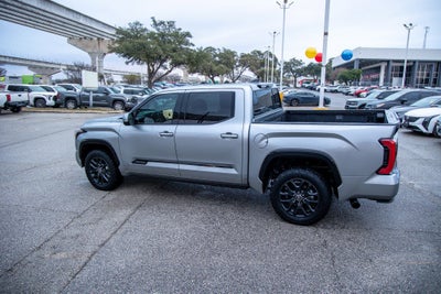 2023 Toyota TUNDRA 4X4 Platinum