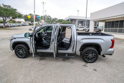 2023 Toyota TUNDRA 4X4 Platinum