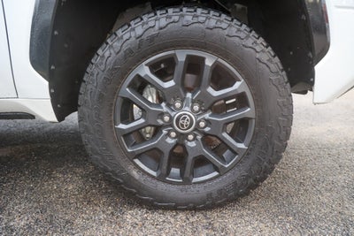 2022 Toyota Tundra Platinum