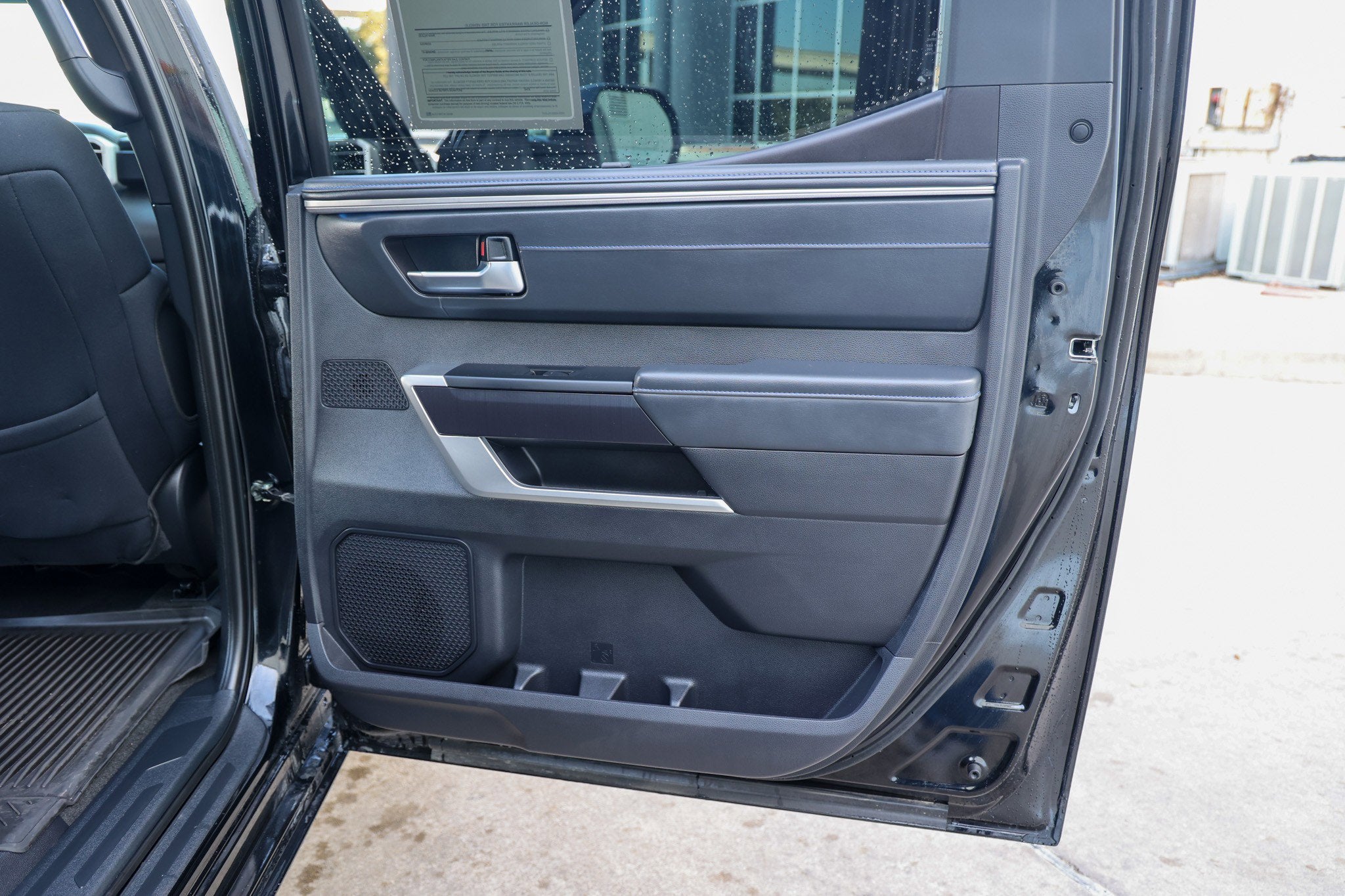 2023 Toyota TUNDRA HV 4X4 Platinum Hybrid