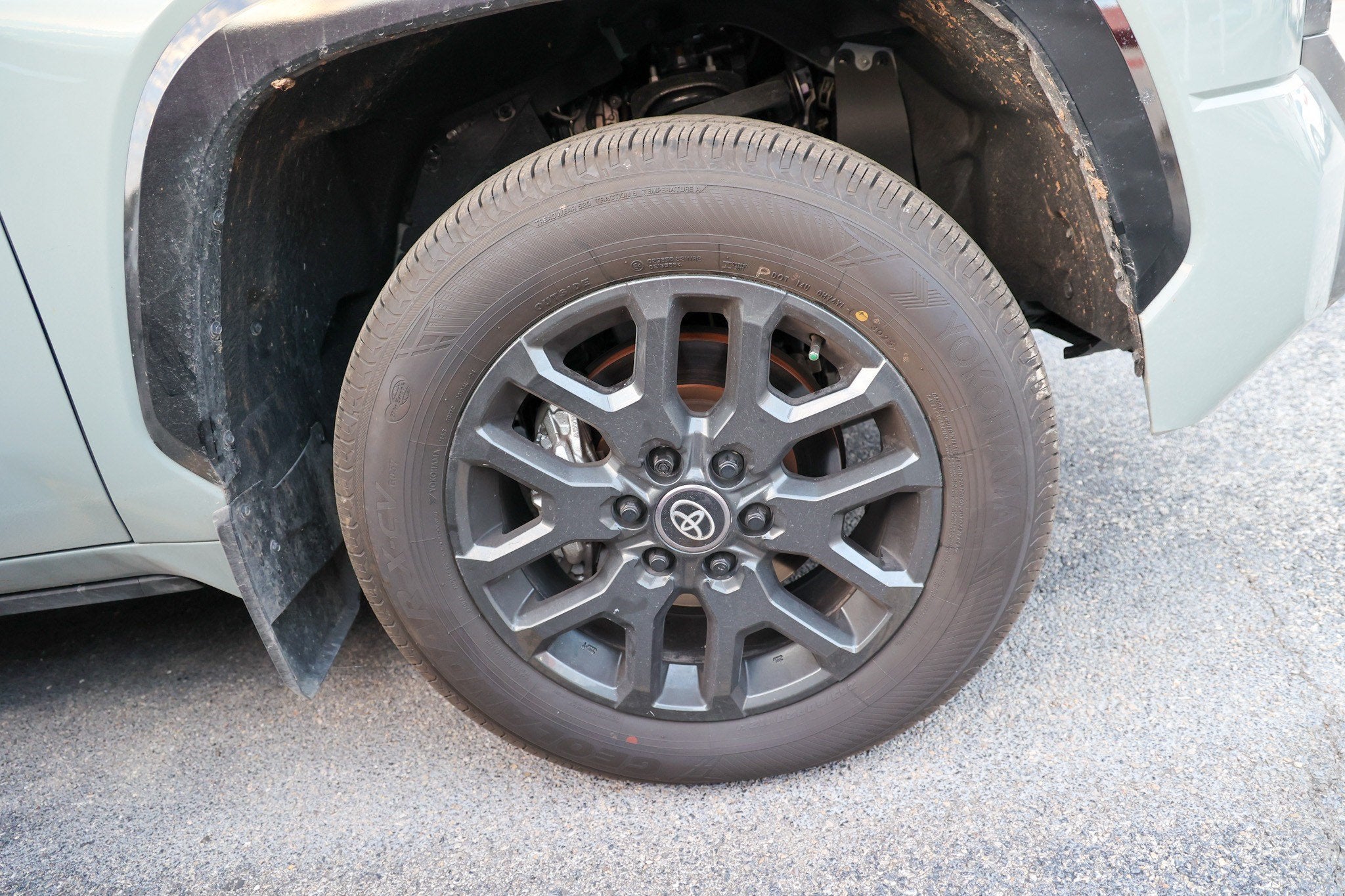 2026 Toyota Tundra i-FORCE MAX Platinum Hybrid