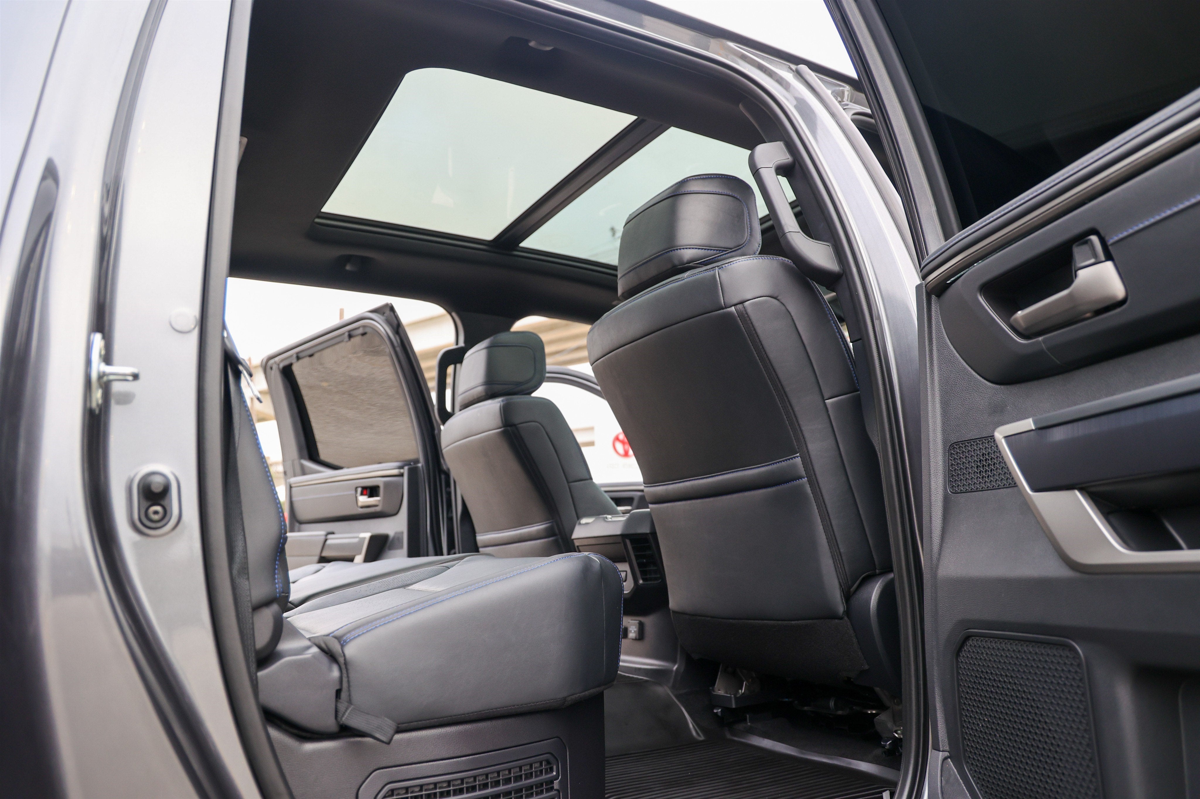 2026 Toyota Tundra i-FORCE MAX Platinum Hybrid