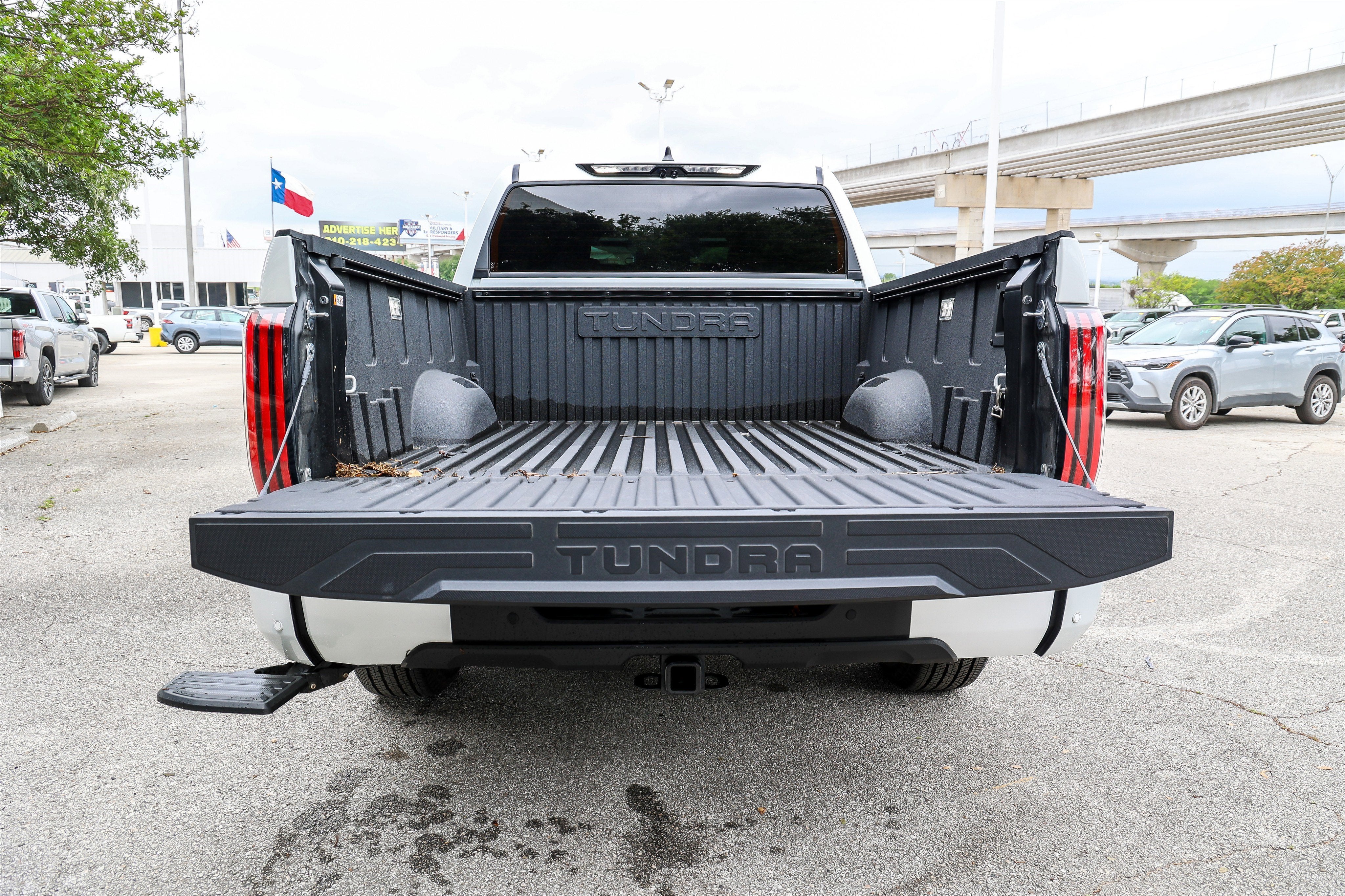 2025 Toyota TUNDRA HV 4X4 Platinum Hybrid