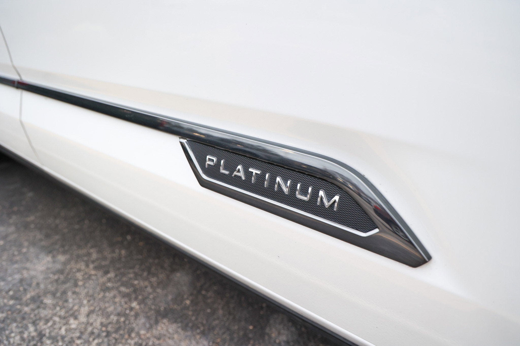 2025 Toyota TUNDRA HV 4X4 Platinum Hybrid