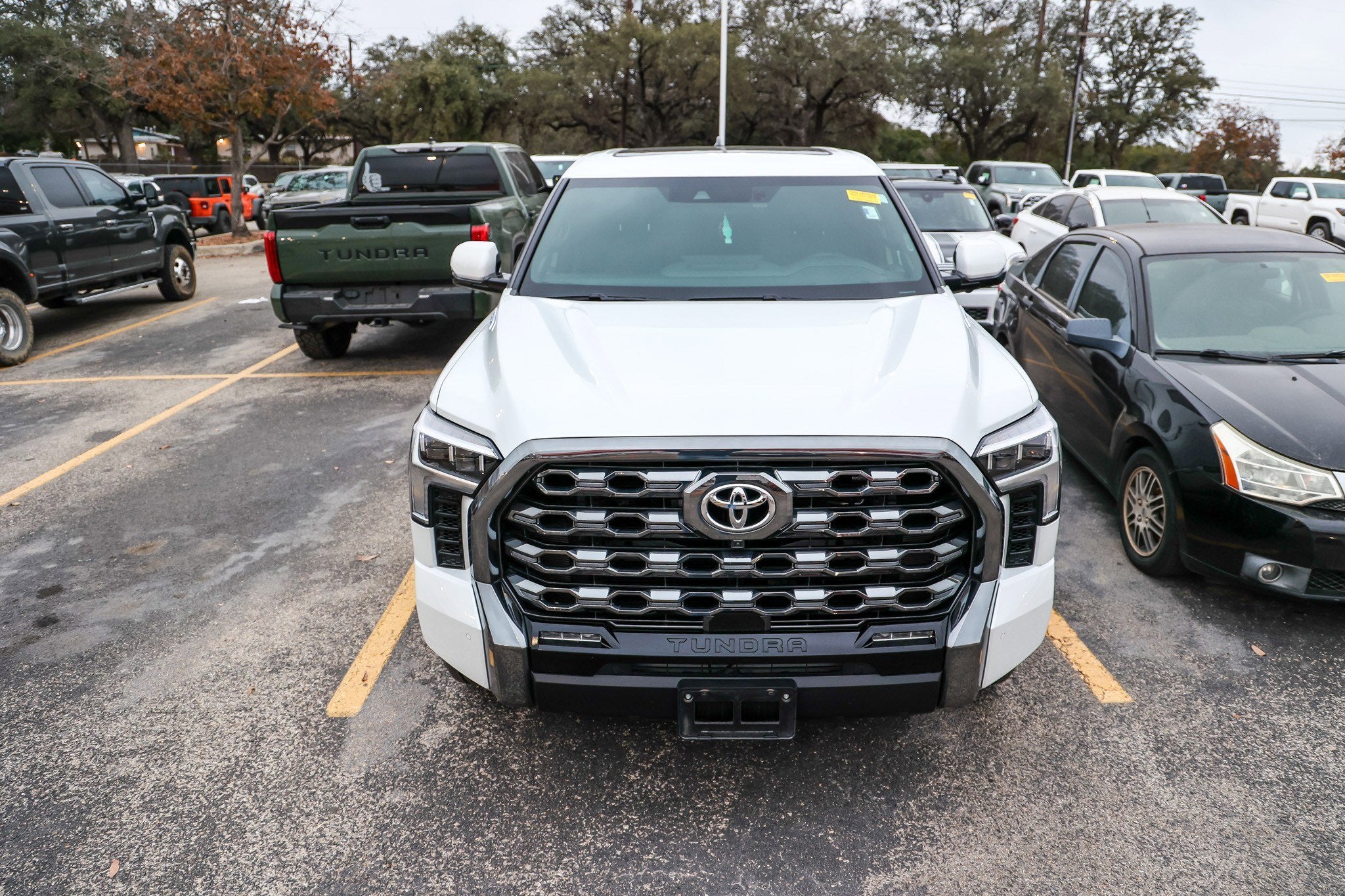 2025 Toyota TUNDRA HV 4X4 Platinum Hybrid