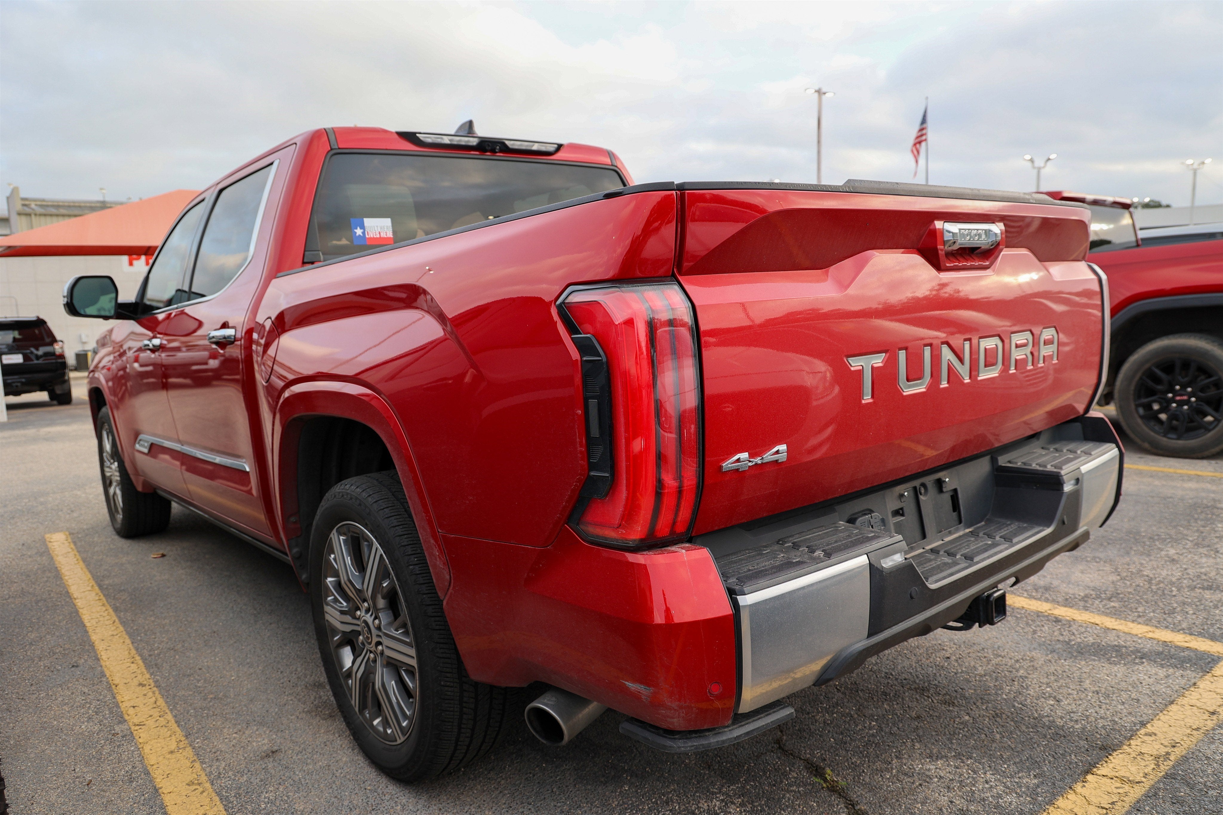 2023 Toyota Tundra i-FORCE MAX Capstone Hybrid