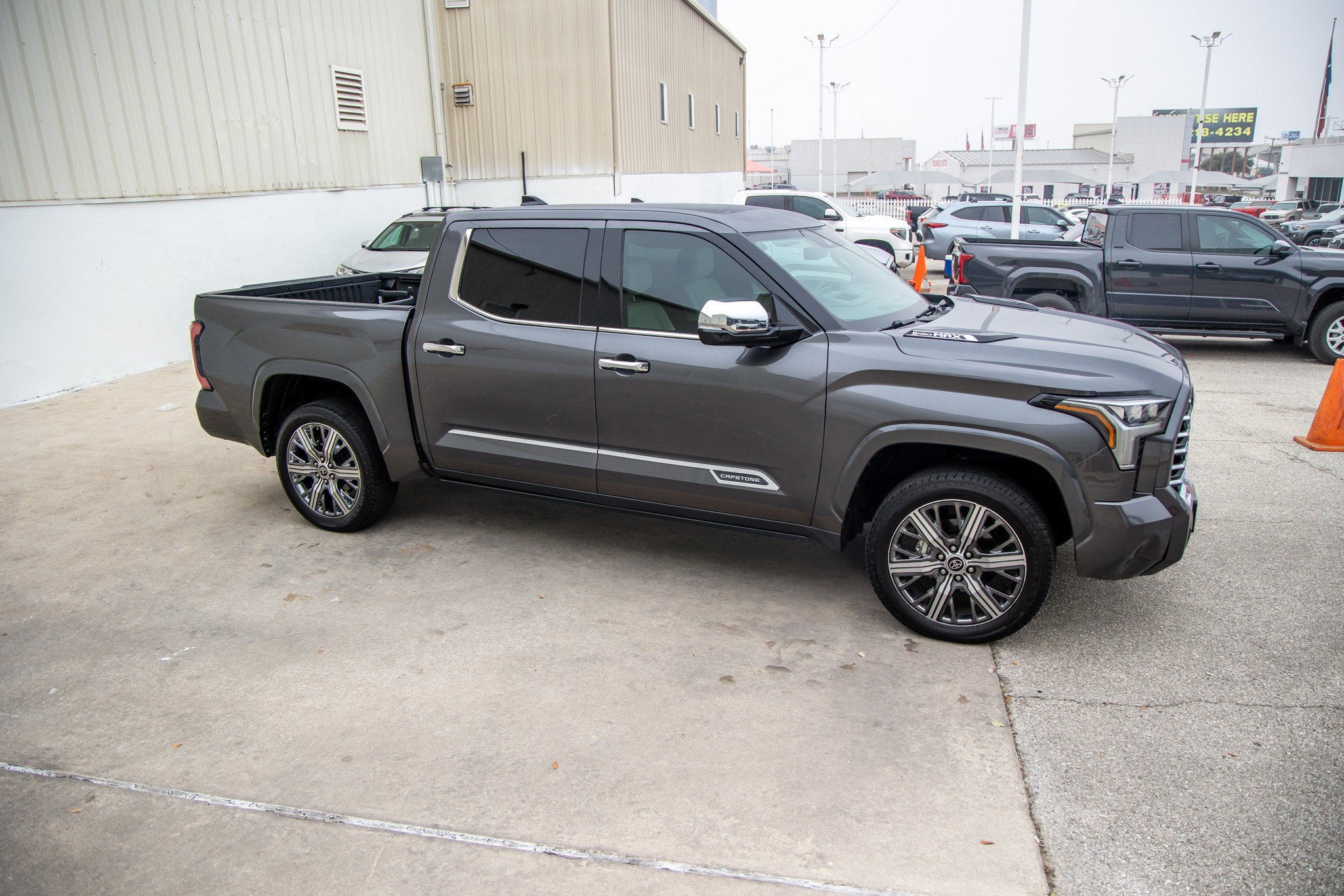 2023 Toyota TUNDRA HV 4X4 Capstone Hybrid