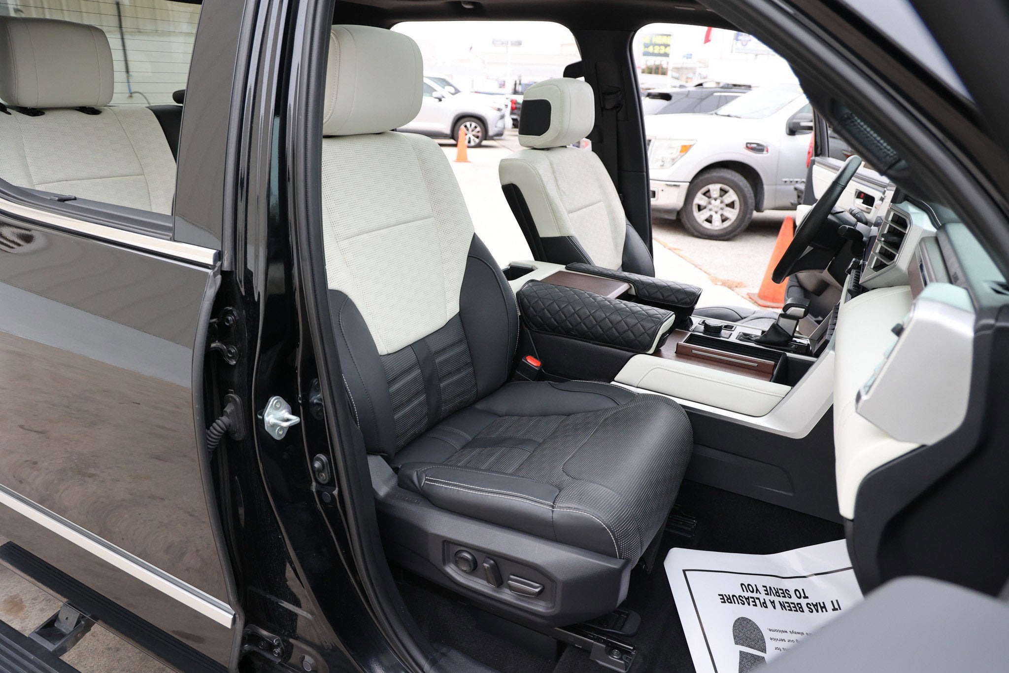 2023 Toyota TUNDRA HV 4X4 Capstone Hybrid