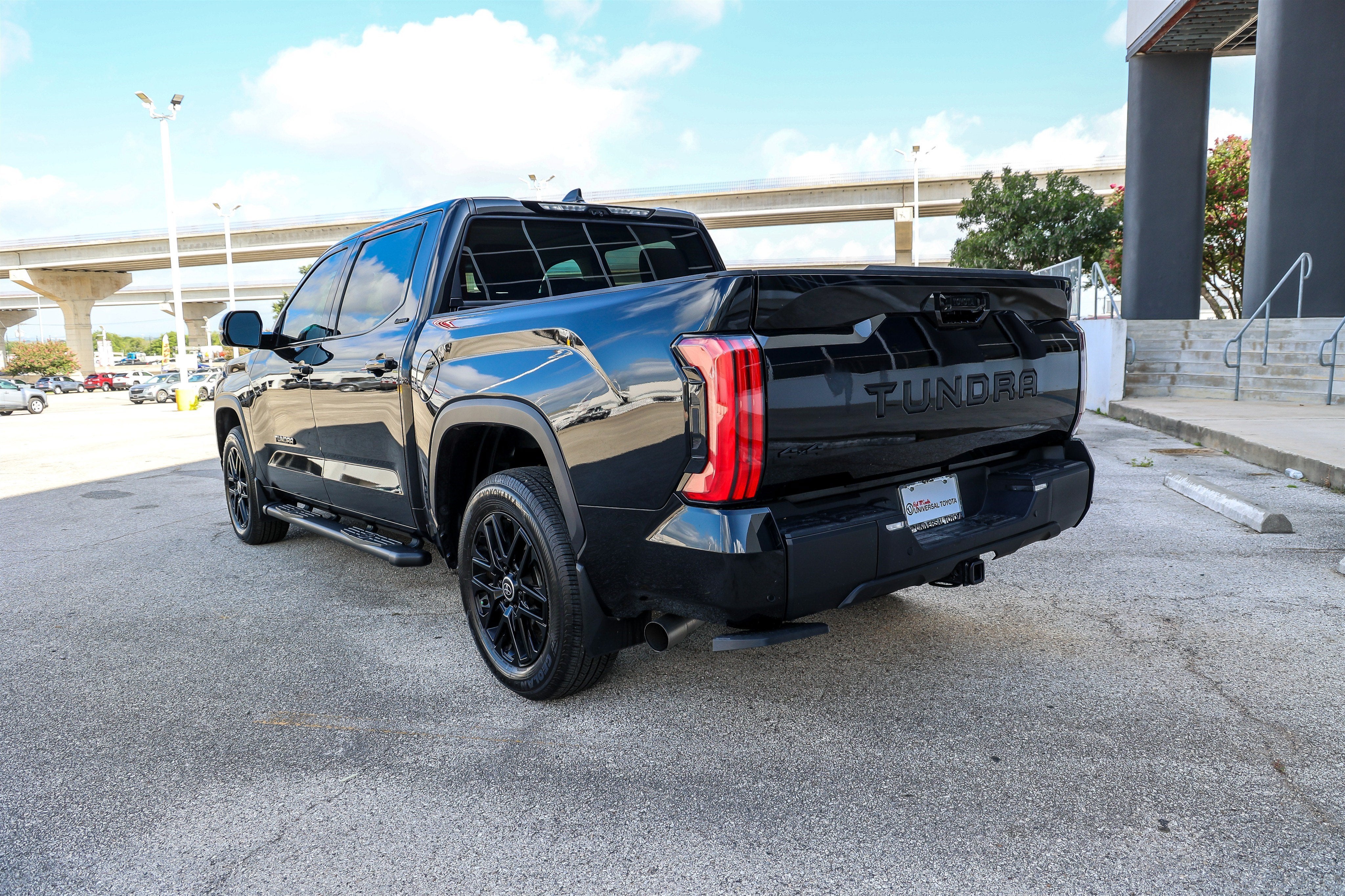 2024 Toyota Tundra i-FORCE MAX 1794 Edition Hybrid