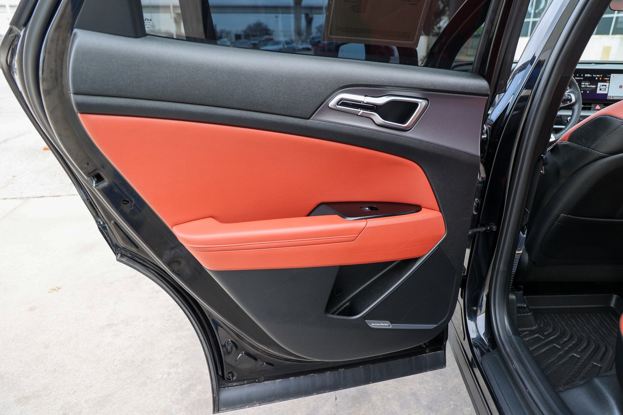 2025 Kia Sportage SX