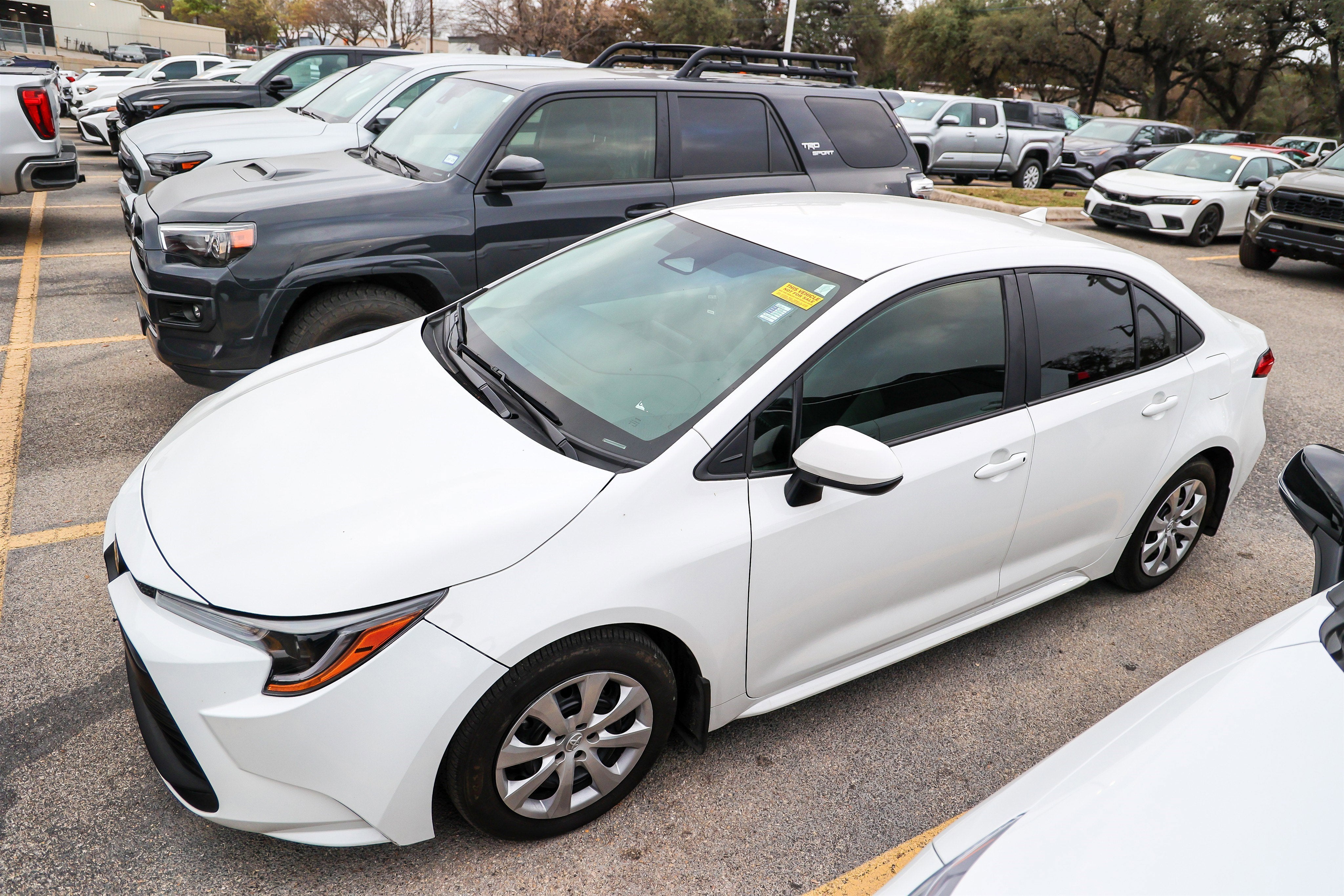 2024 Toyota COROLLA LE