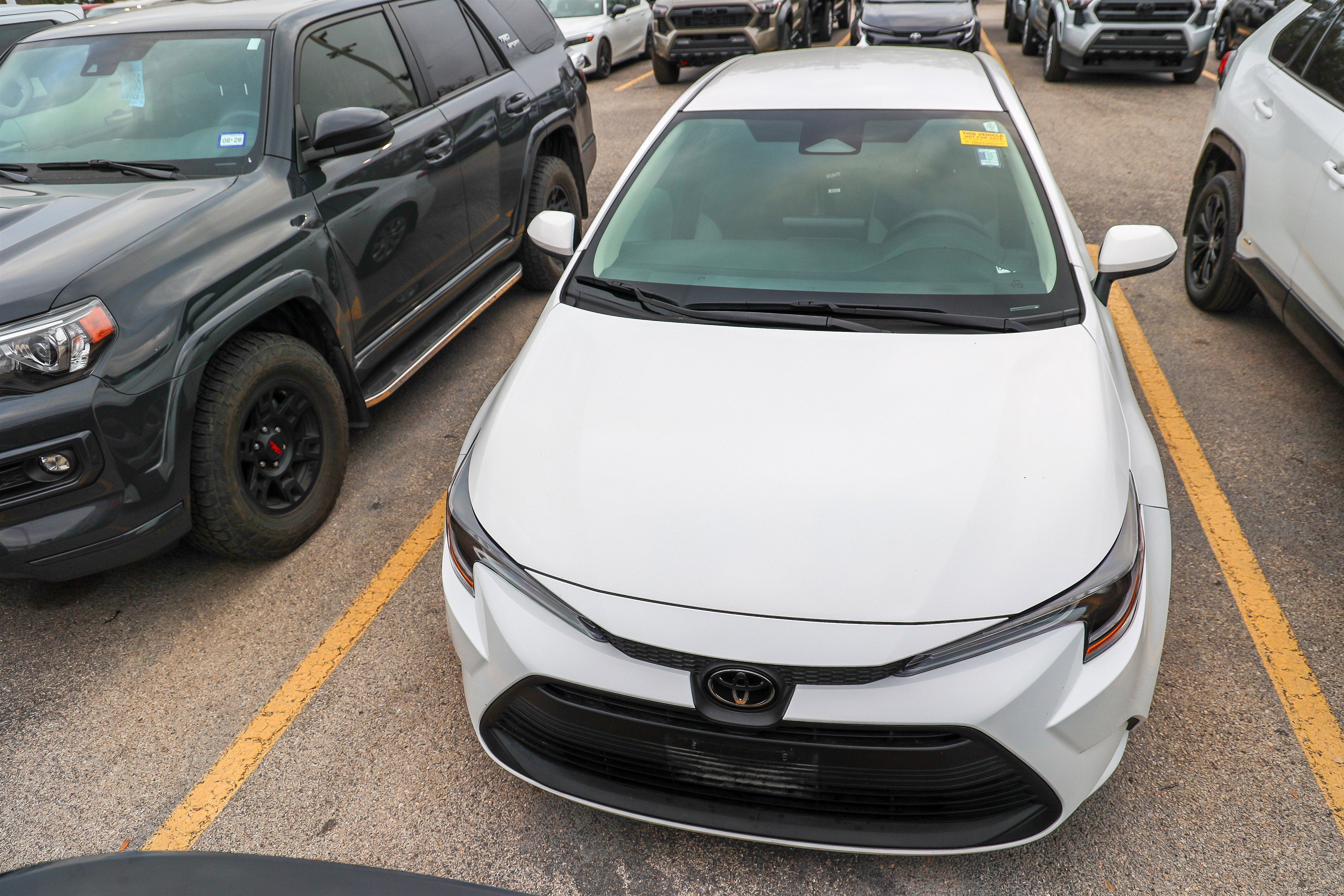 2024 Toyota COROLLA LE