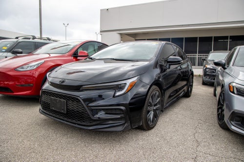 2025 Toyota COROLLA SE